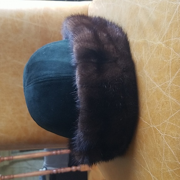 NEW Nathalie Montreal Genuine suede and mink fur hat - Picture 5 of 8